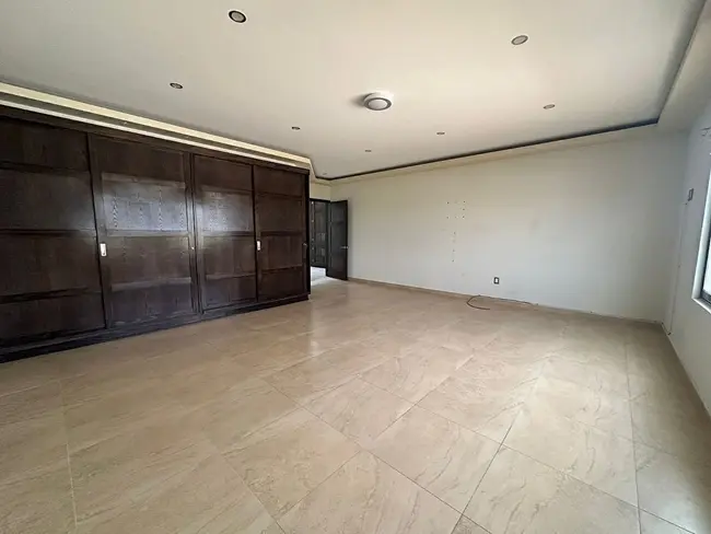Recámara principal amplia en casa de lujo en venta en Querétaro